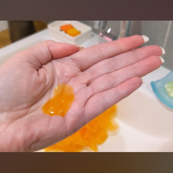 LUSH Limited Edition "Mango" Shower Gel New never used (non-tagged item) - Picture 8 of 12